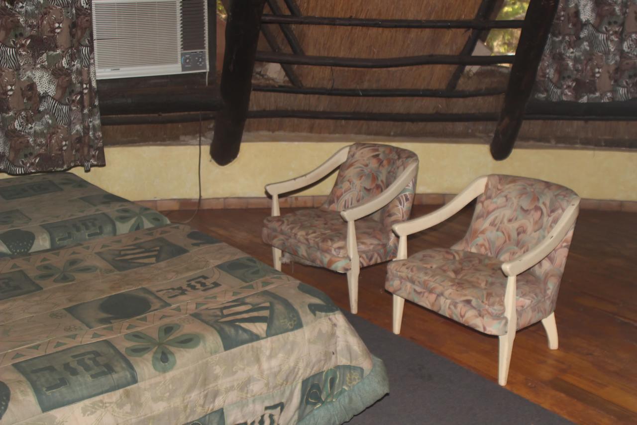 Mosi-Ua-Tunya Lodge Victoria Falls Exteriör bild