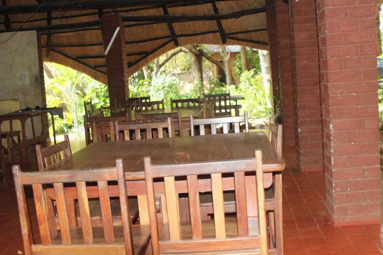 Mosi-Ua-Tunya Lodge Victoria Falls Exteriör bild