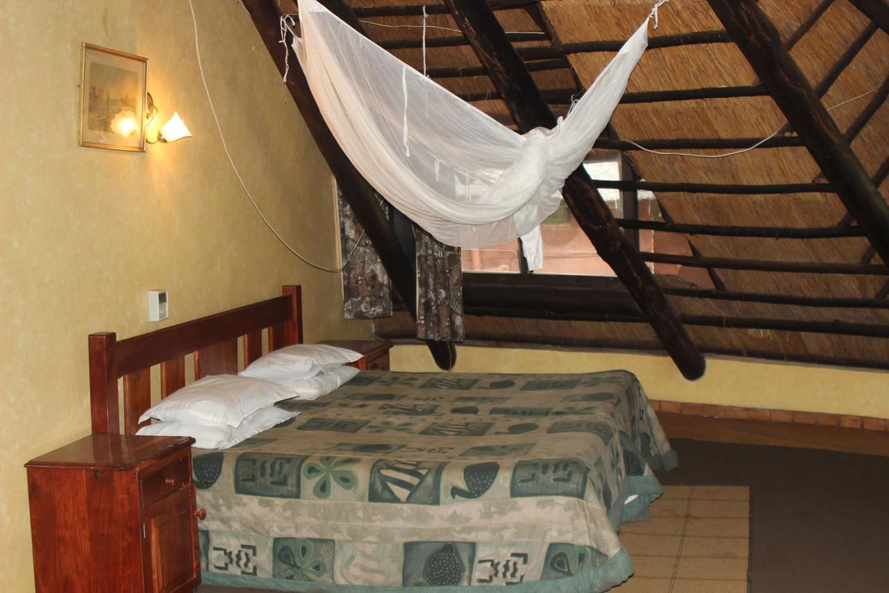 Mosi-Ua-Tunya Lodge Victoria Falls Exteriör bild